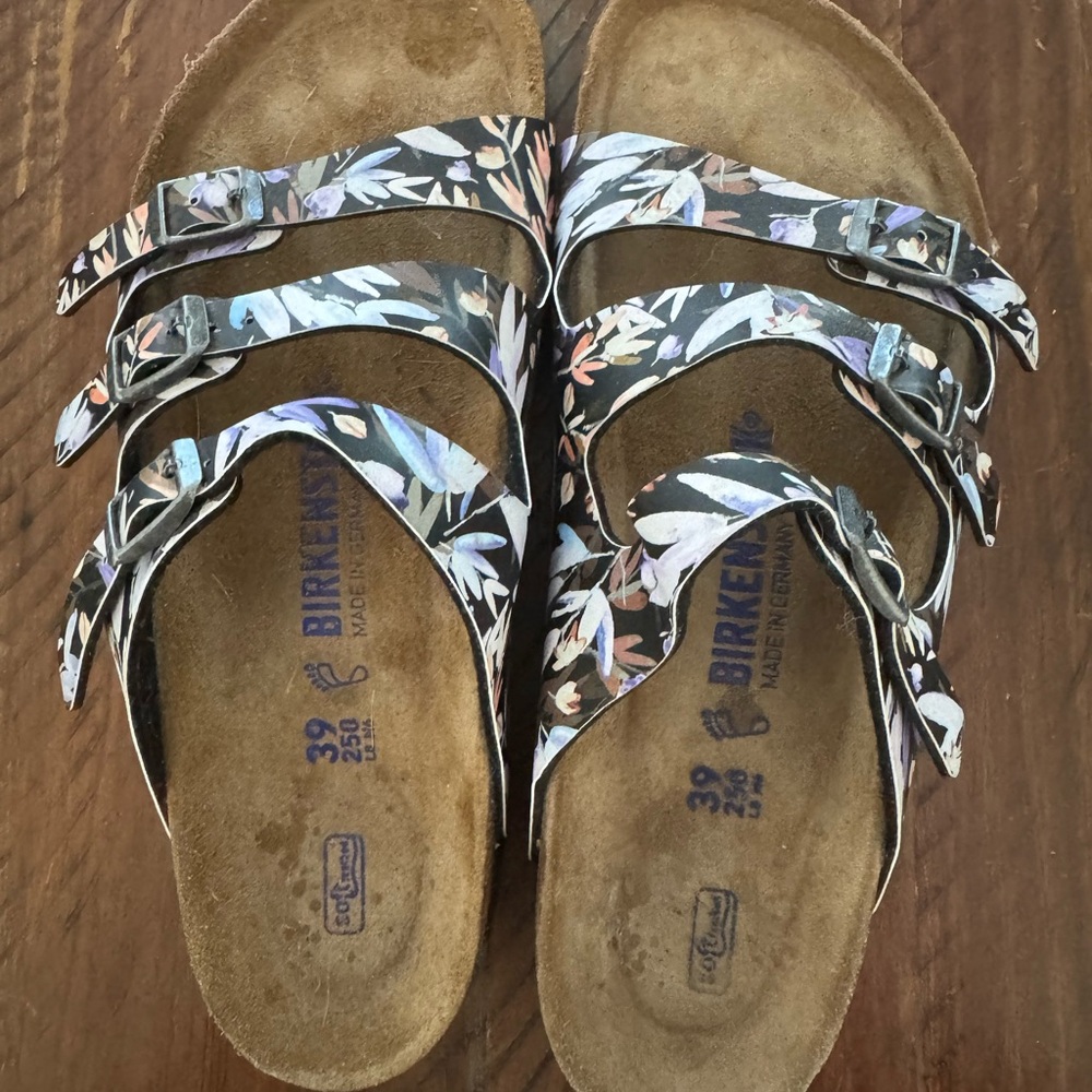 Birkenstock Leafy Pattern Sandals